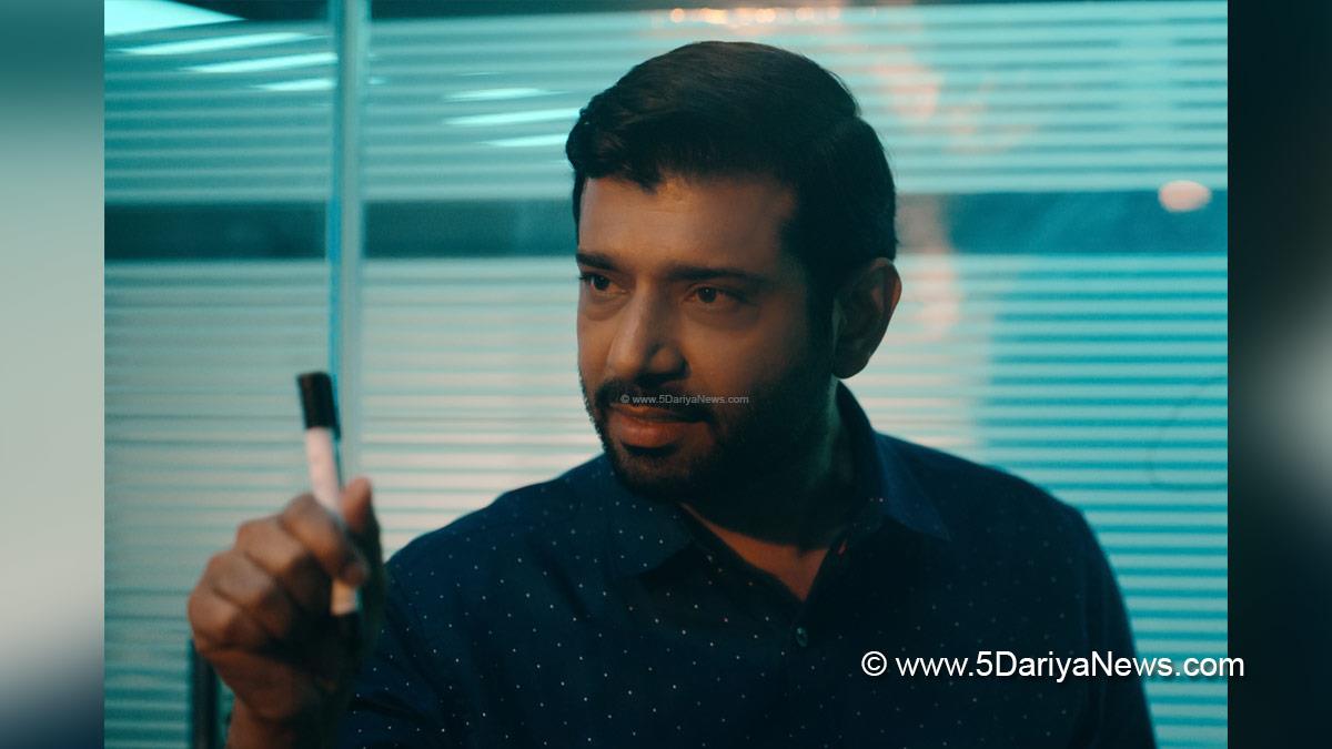 Web Series, OTT, Entertainment, Mumbai, Actor, Actress, Actor, Mumbai News, Viineet Kumar Singh, Hello Bachhon, Netflix