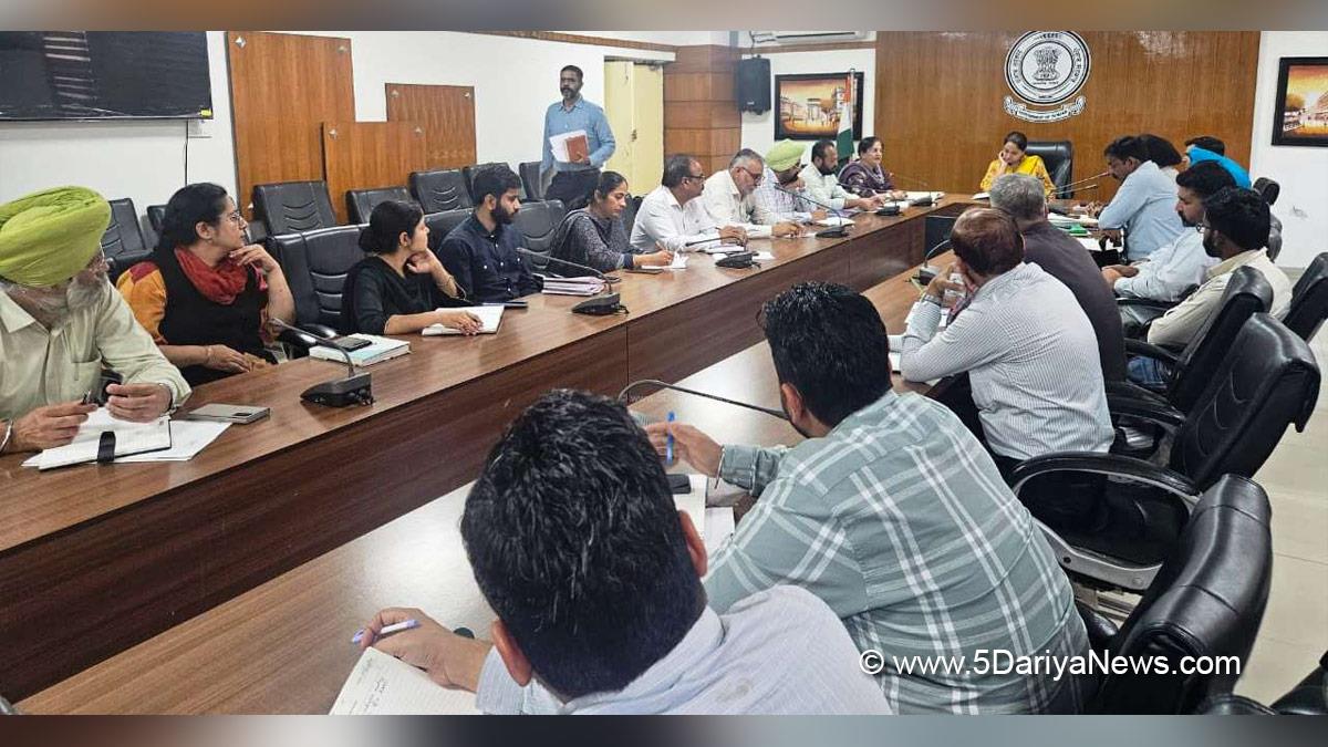 Amarpreet Kaur Sandhu, DC Fazilka, Fazilka, Deputy Commissioner Fazilka