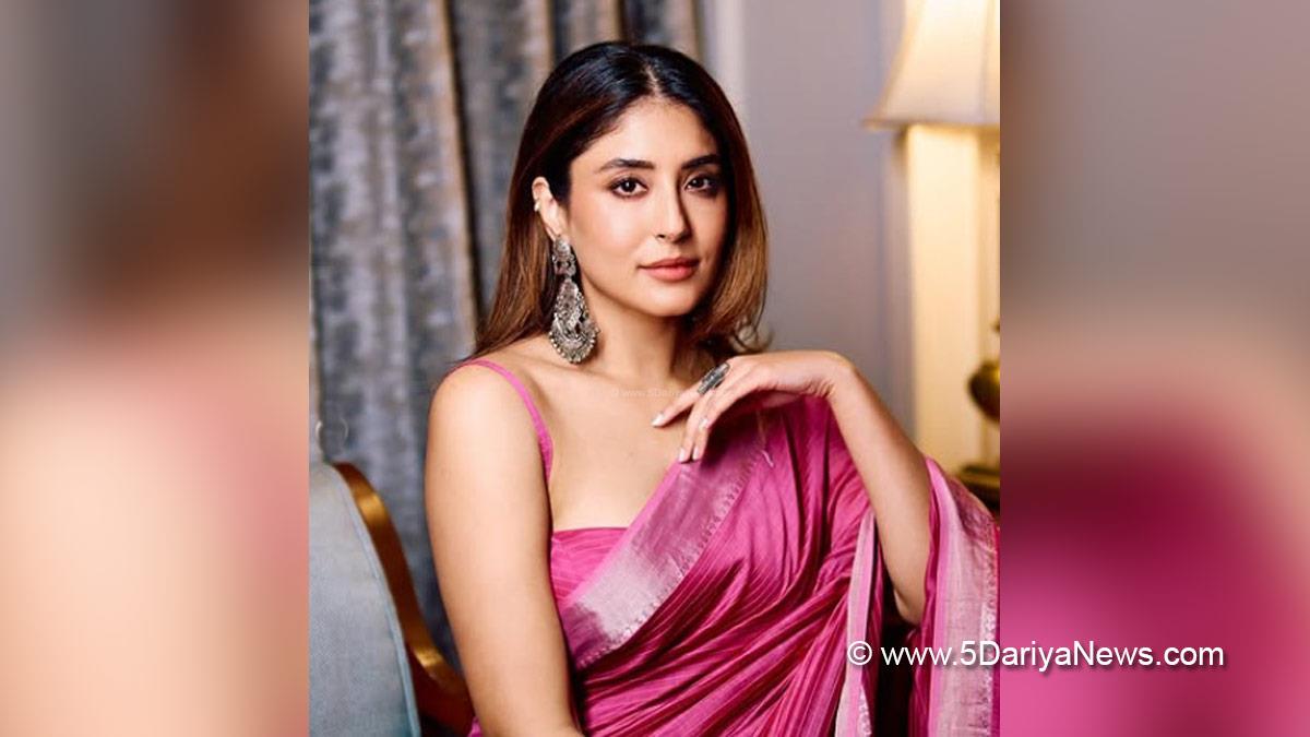 Kritika Kamra, Bollywood, Entertainment, Mumbai, Actress, Cinema, Hindi Films, Movie, Mumbai News, Heroine, Gaurav Kapur