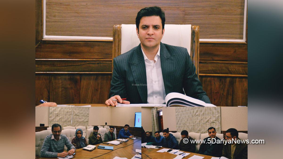 Athar Aamir Khan, Budgam, Deputy Commissioner Budgam, DC Budgam, Kashmir, Jammu And Kashmir, Jammu, District Administration Budgam, District Level Implementation Committee, DLIC, Mission YUVA