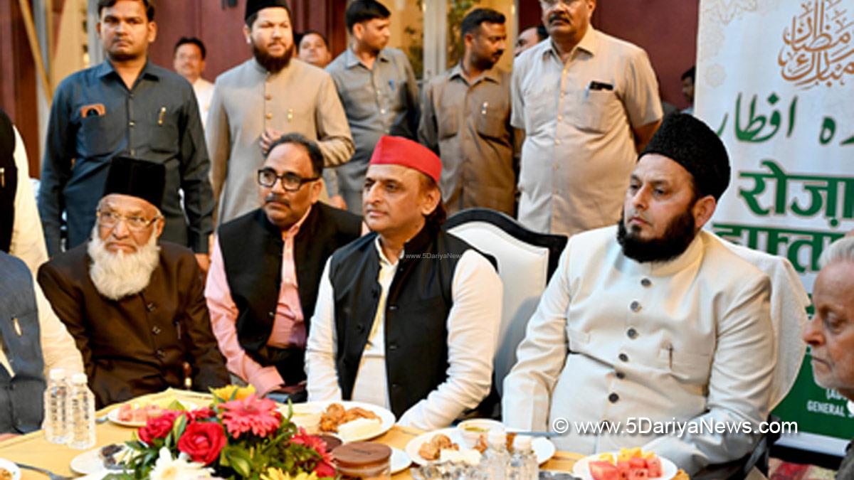 Akhilesh Yadav, Samajwadi Party, Lucknow, Uttar Pradesh