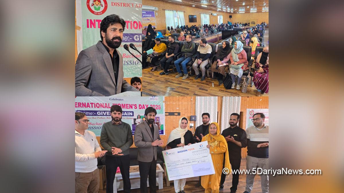 Syeed Fakhrudin Hamid, Baramulla, DC Baramulla, Deputy Commissioner Baramulla, SF Hamid, Kashmir, Jammu And Kashmir, Jammu, District Administration Baramulla, International Womens Day