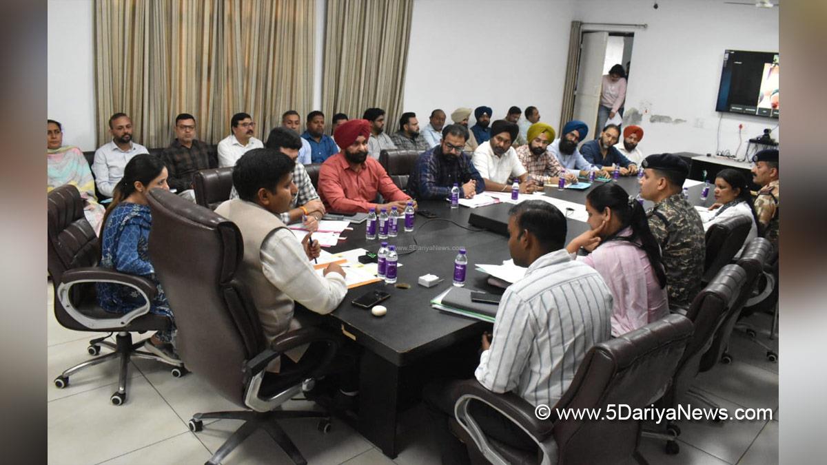 Himanshu Aggarwal, Dr Himanshu Aggarwal, DC Jalandhar, Jalandhar, Deputy Commissioner Jalandhar