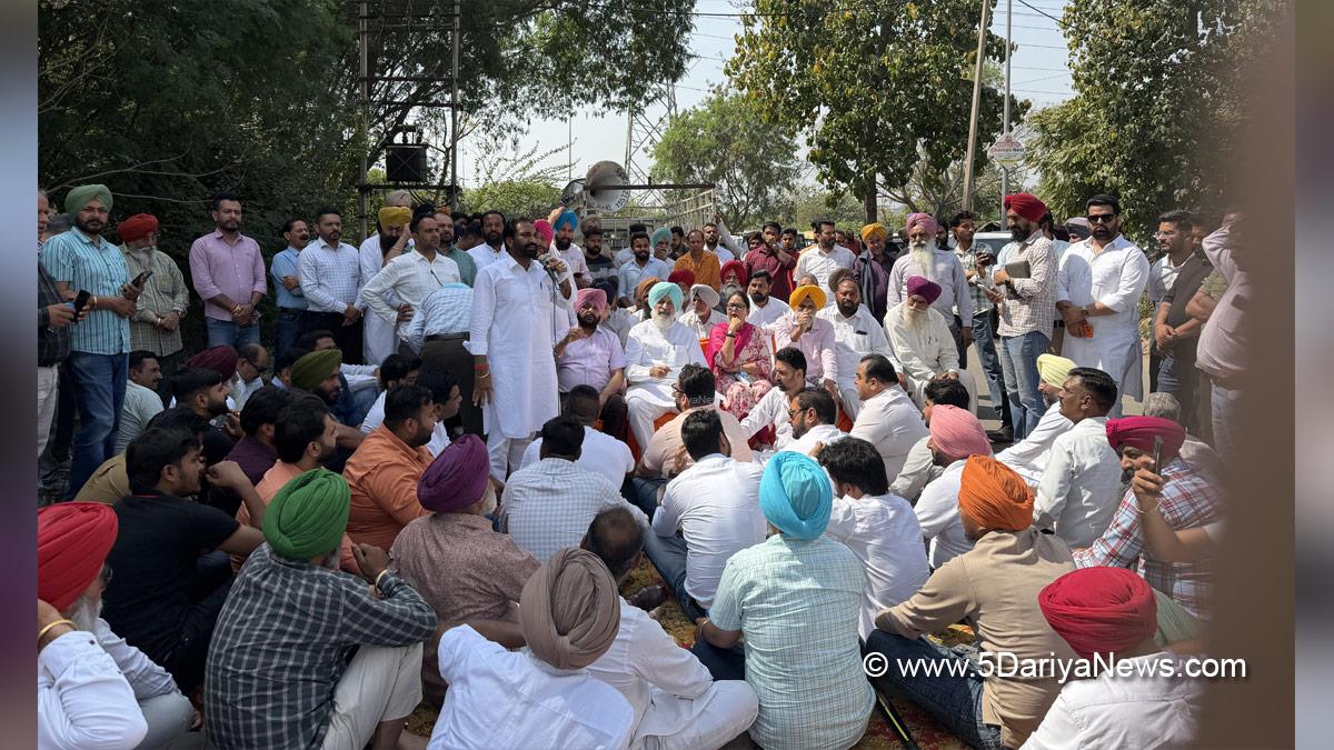Protest, Balbir Singh Sidhu, Punjab Pradesh Congress Committee, Congress, Punjab Congress