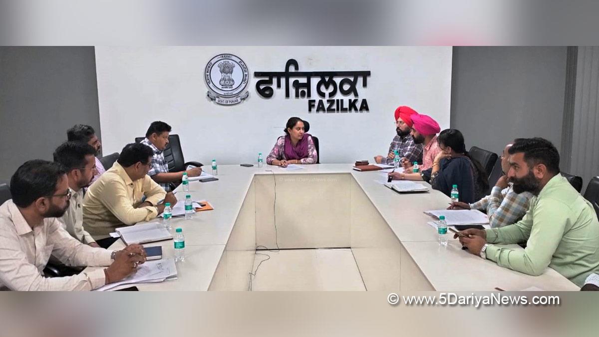 Amarpreet Kaur Sandhu, DC Fazilka, Fazilka, Deputy Commissioner Fazilka