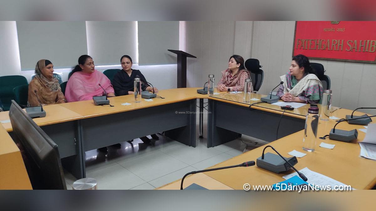 Dr Sona Thind, DC Fatehgarh Sahib, Fatehgarh Sahib, Deputy Commissioner Fatehgarh Sahib 