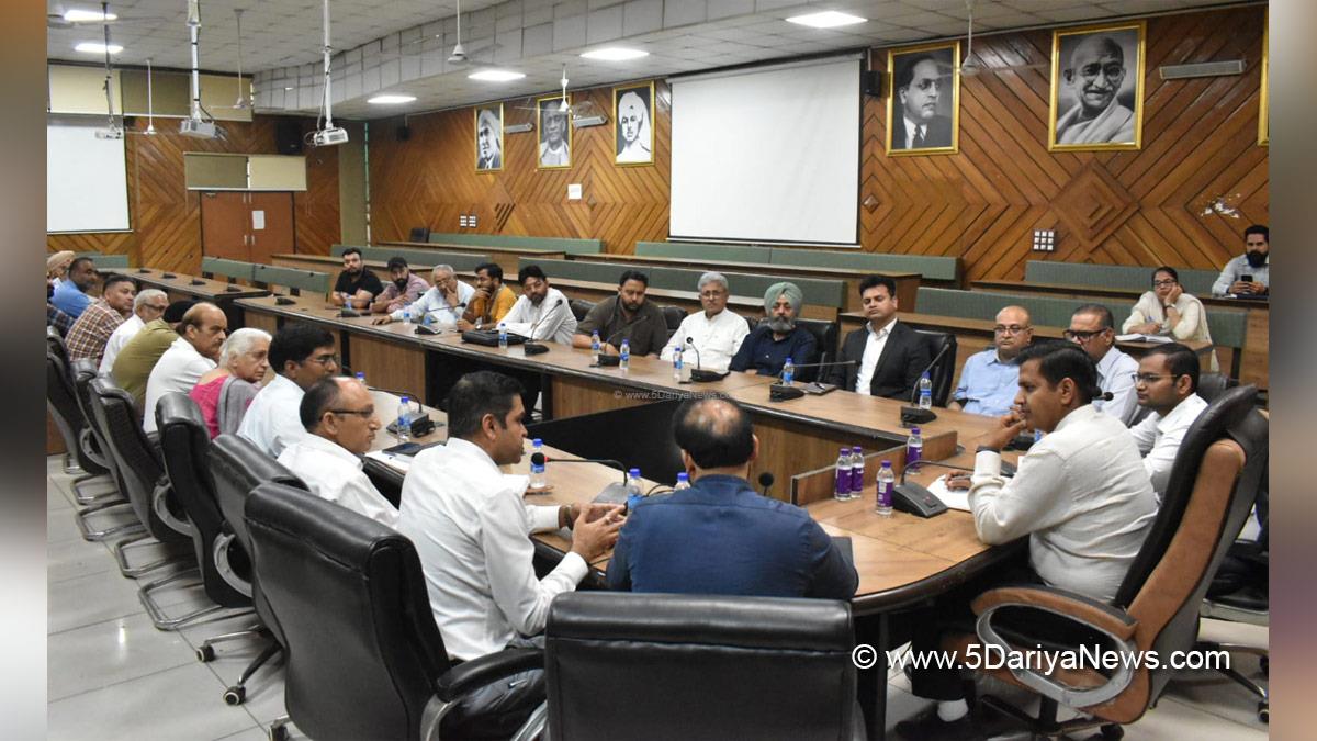 Himanshu Aggarwal, Dr Himanshu Aggarwal, DC Jalandhar, Jalandhar, Deputy Commissioner Jalandhar