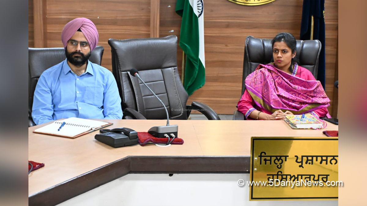 Aashika Jain, DC Hoshiarpur, Deputy Commissioner Hoshiarpur, Hoshiarpur