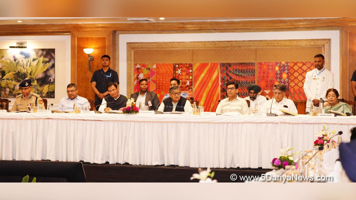 Gulab Chand Kataria, Governor of Punjab, Punjab Governor, Punjab Raj Bhavan, H Rajesh Prasad, Chief Secretary, Chief Secretary Chandigarh, UT Chandigarh