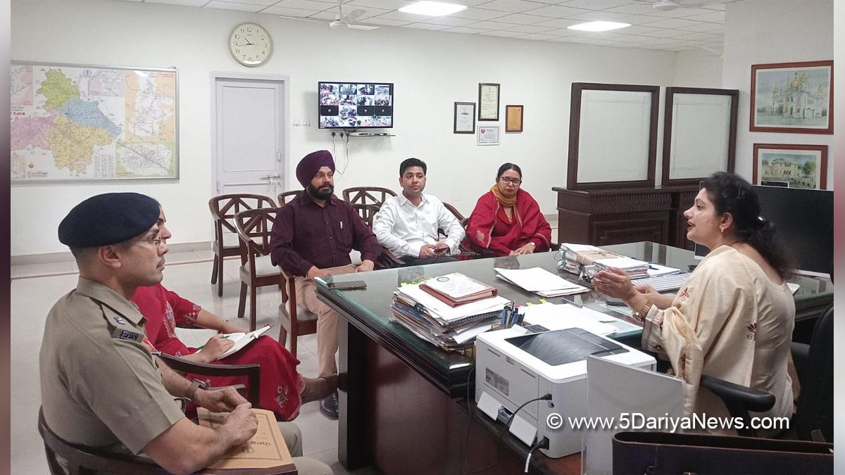Dr Sona Thind