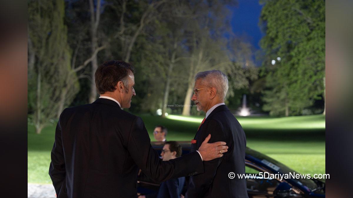 Subrahmanyam Jaishankar, Emmanuel Macron, Paris
