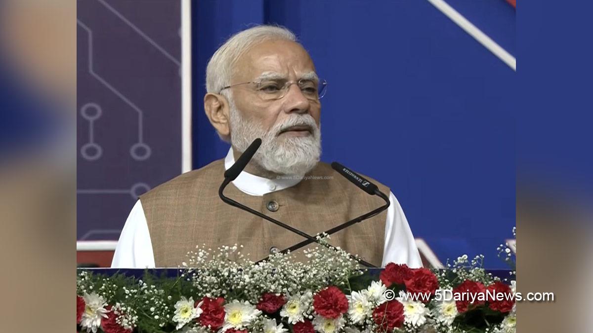 Narendra Modi, Sanand, Gujarat