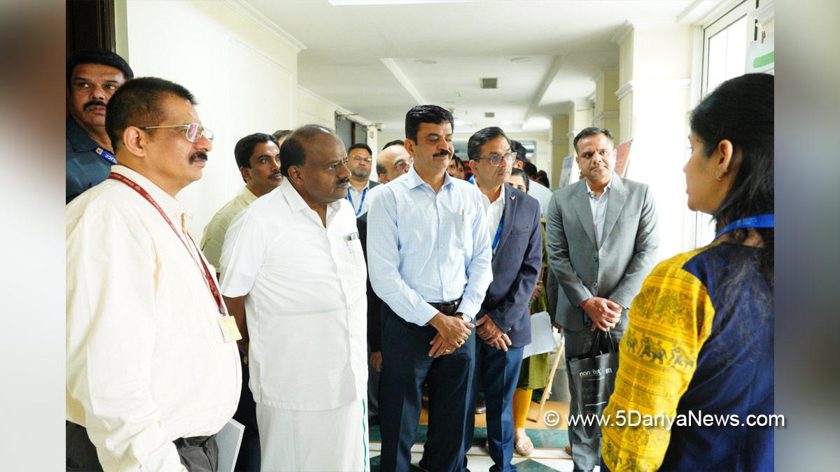 HD Kumaraswamy
