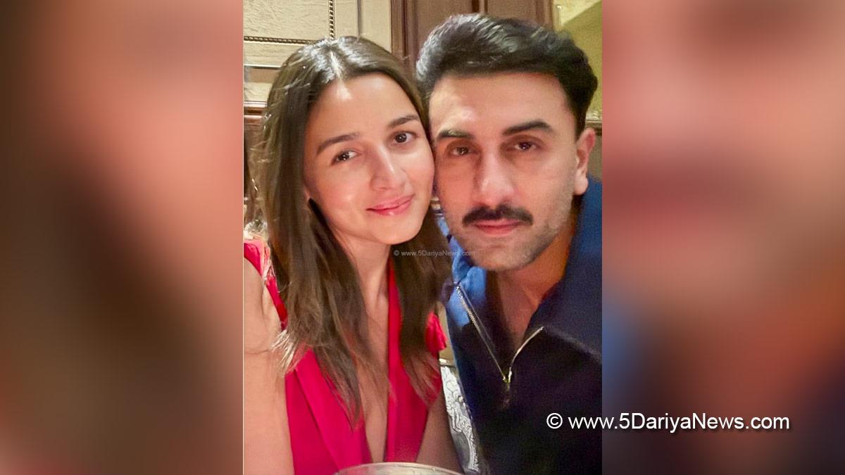 Alia Bhatt, Ranbir Kapoor, Neetu Kapoor, Bollywood, Bollywood News, Latest Bollywood News, Mumbai