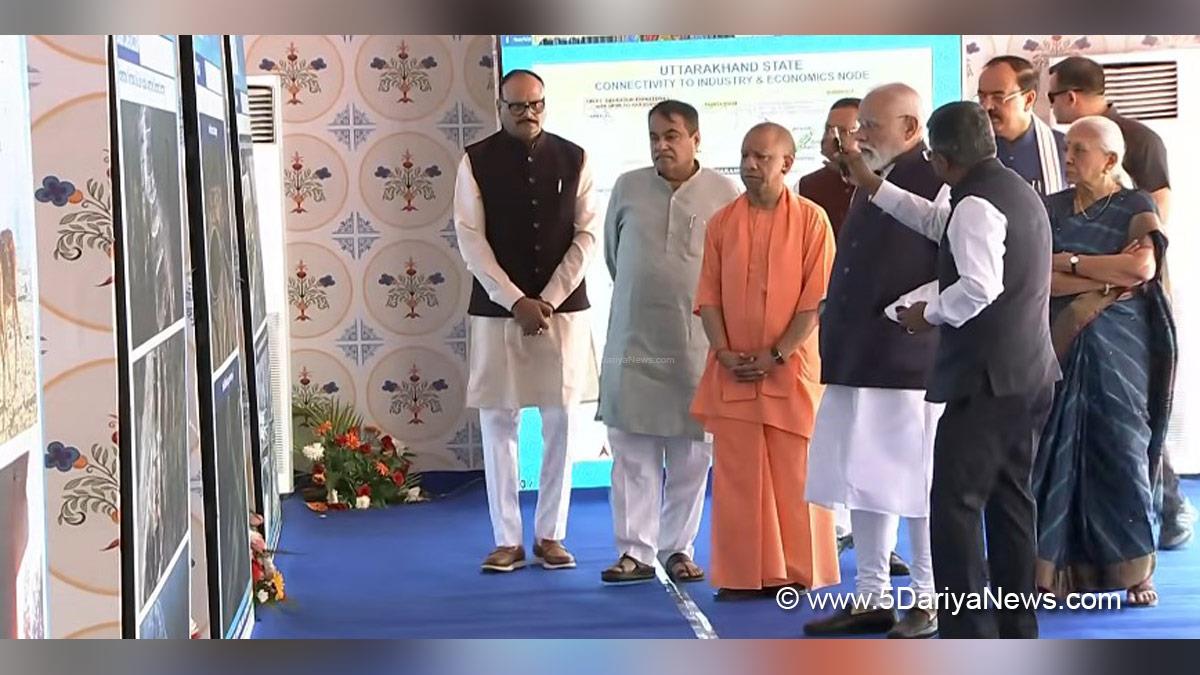 Narendra Modi, BJP, Bharatiya Janata Party, Nitin Gadkari, Anandiben Patel, Yogi Adityanath, Saharanpur