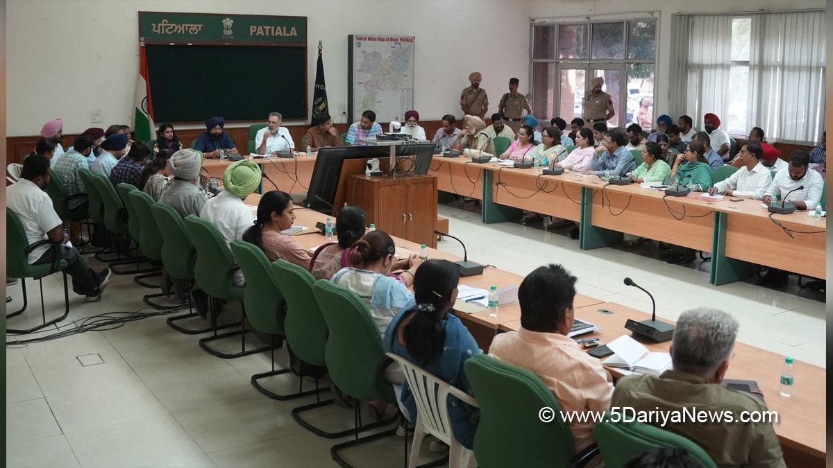 Dr Balbir Singh, AAP Punjab, Himanshu Aggarwal, Dr Himanshu Aggarwal, DC Patiala, Deputy Commissioner Patiala, Patiala, Mawan Dhiyan Satkar Yojana  