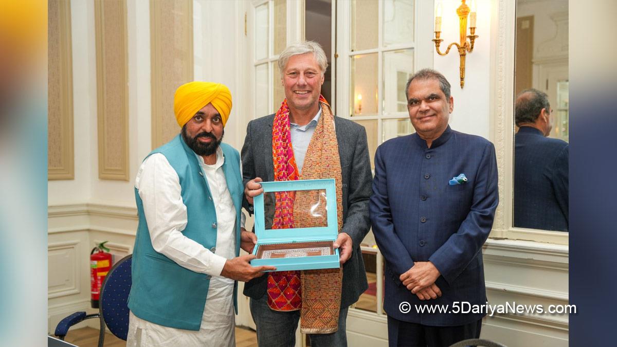 Bhagwant Mann, Bhagwant Singh Mann, AAP, Aam Aadmi Party, Aam Aadmi Party Punjab, AAP Punjab, Government of Punjab, Punjab Government, Punjab, Chief Minister Of Punjab, Sanjeev Arora, Floris Jan Bovelander
