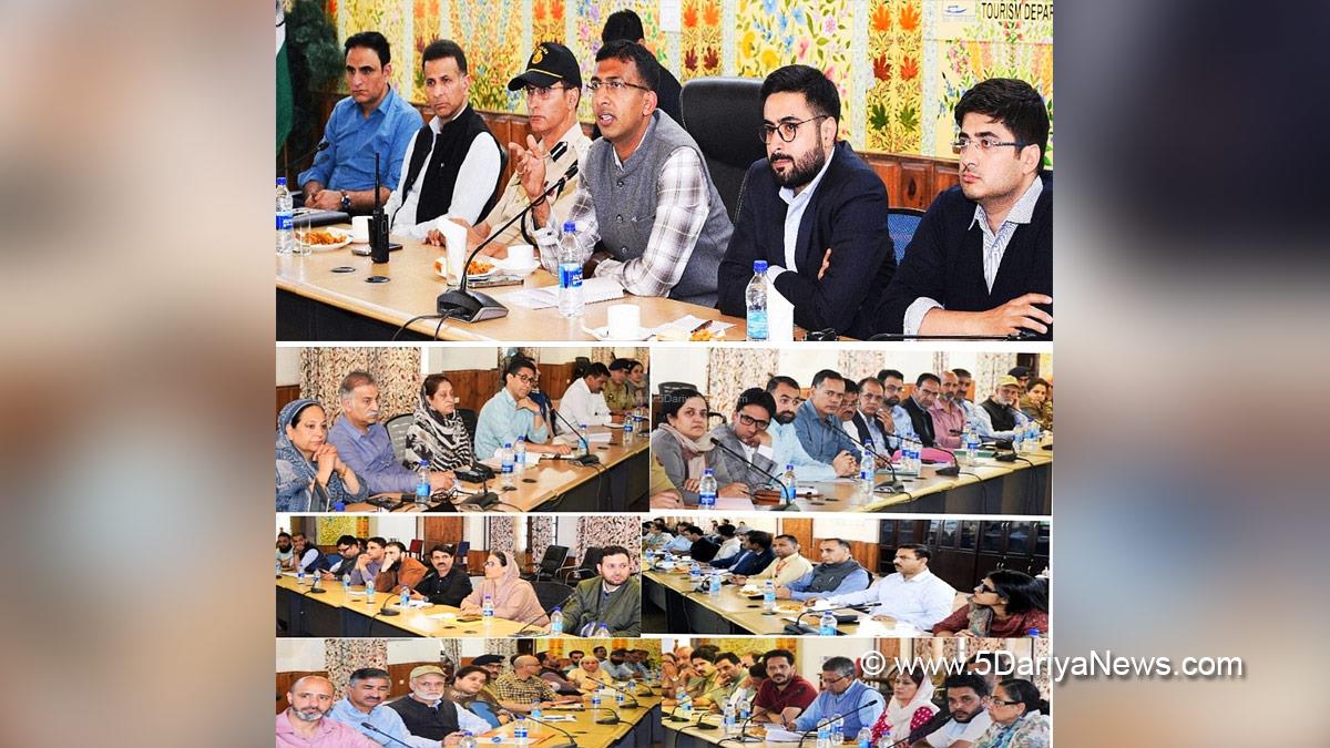 Anshul Garg, Divisional Commissioner Kashmir, Akshay Labroo, Srinagar, Deputy Commissioner Srinagar, Faz Lul Haseeb, Nasha Mukht JK Abhiyaan, Nasha Mukht JK Pad Yatra