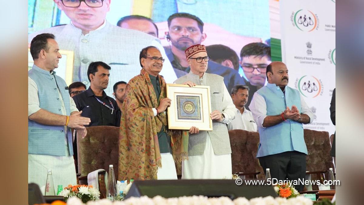 Shivraj Singh Chouhan, Shivraj Chauhan, BJP, Bharatiya Janata Party, Omar Abdullah, Chief Minister of JK, Jammu and Kashmir National Conference, National Conference, Surinder Kumar Choudhary, Srinagar