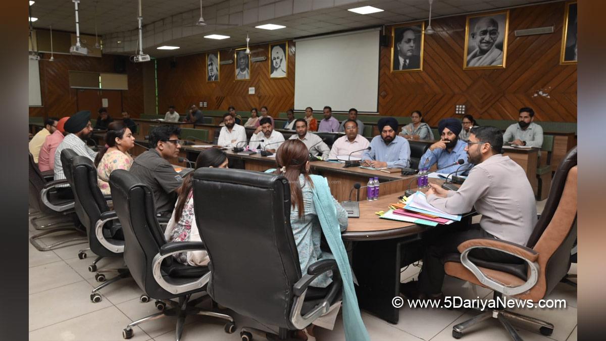 Varjeet Walia, DC Jalandhar, Jalandhar, Deputy Commissioner Jalandhar