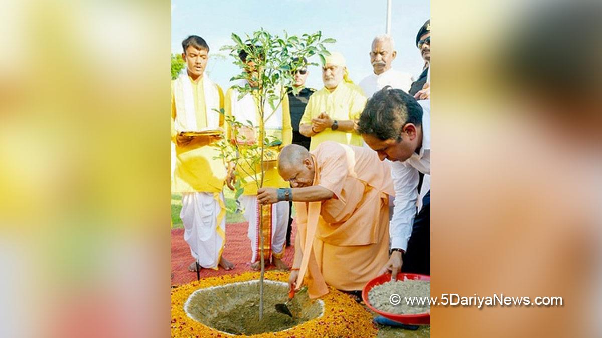 Yogi Adityanath, BJP Uttar Pradesh, Chief Minister of Uttar Pradesh, Lucknow, Uttar Pradesh, Ek Ped Maa Ke Naam