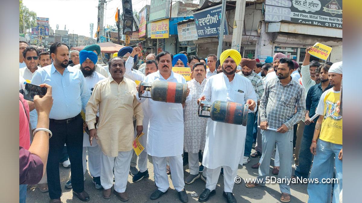 Protest, Arun Jindal, AAP Punjab, Sangrur