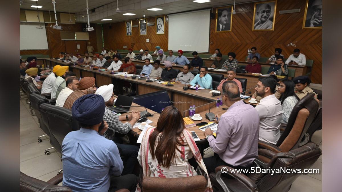 Varjeet Walia, DC Jalandhar, Jalandhar, Deputy Commissioner Jalandhar