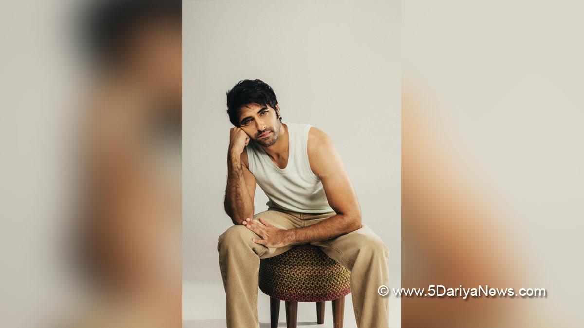 Akshay Oberoi, Two Zero One Four 2014, Bollywood, Bollywood News, Latest Bollywood News, Mumbai
