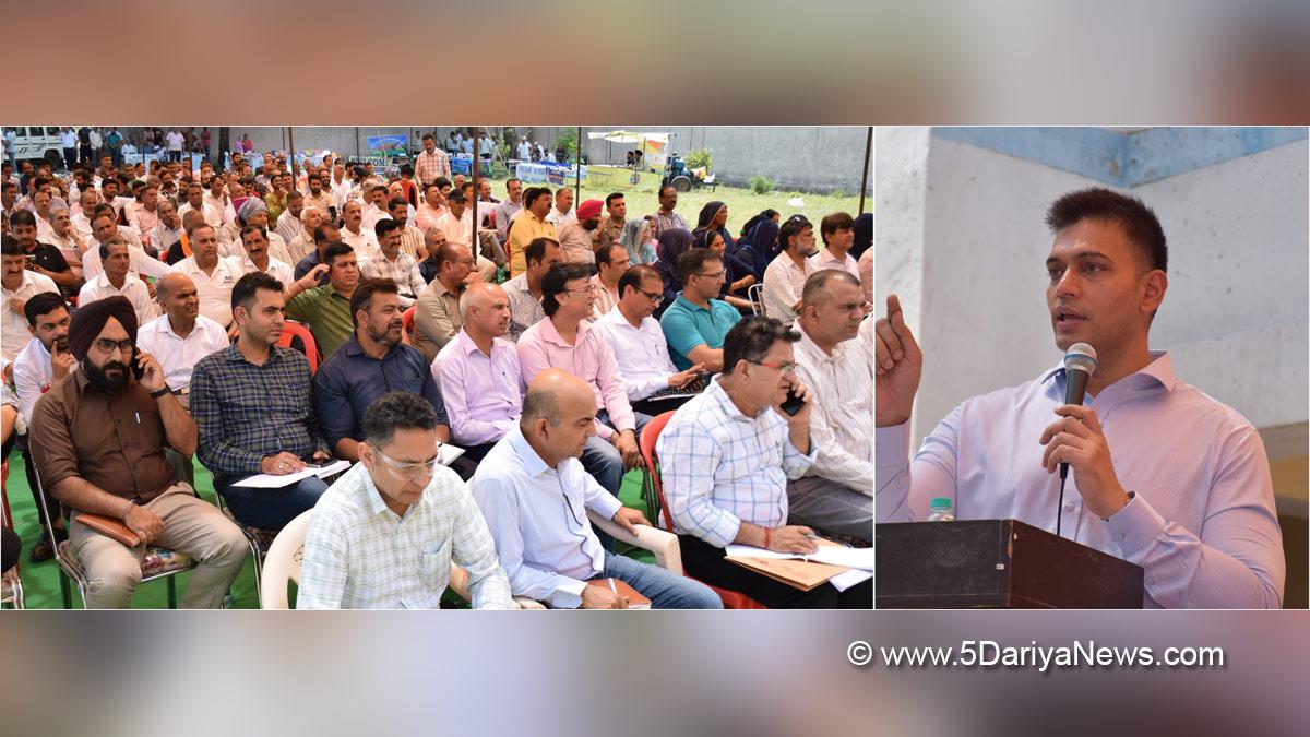 Rakesh Minhas, Dr Rakesh Minhas, DC Jammu, Jammu, Deputy Commissioner Jammu, Block Diwas, Weekly, Block Diwas