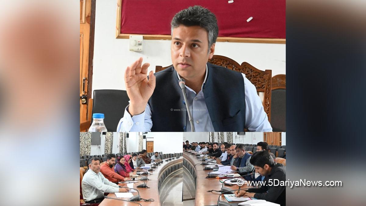 Dr Bilal Mohi Ud Din Bhat, Anantnag, DC Anantnag, Deputy Commissioner Anantnag, Holistic Agriculture Development Programme, HADP, Mission YUVA