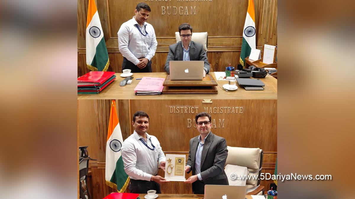 Athar Aamir Khan, Budgam, Deputy Commissioner Budgam, DC Budgam, Census 2027