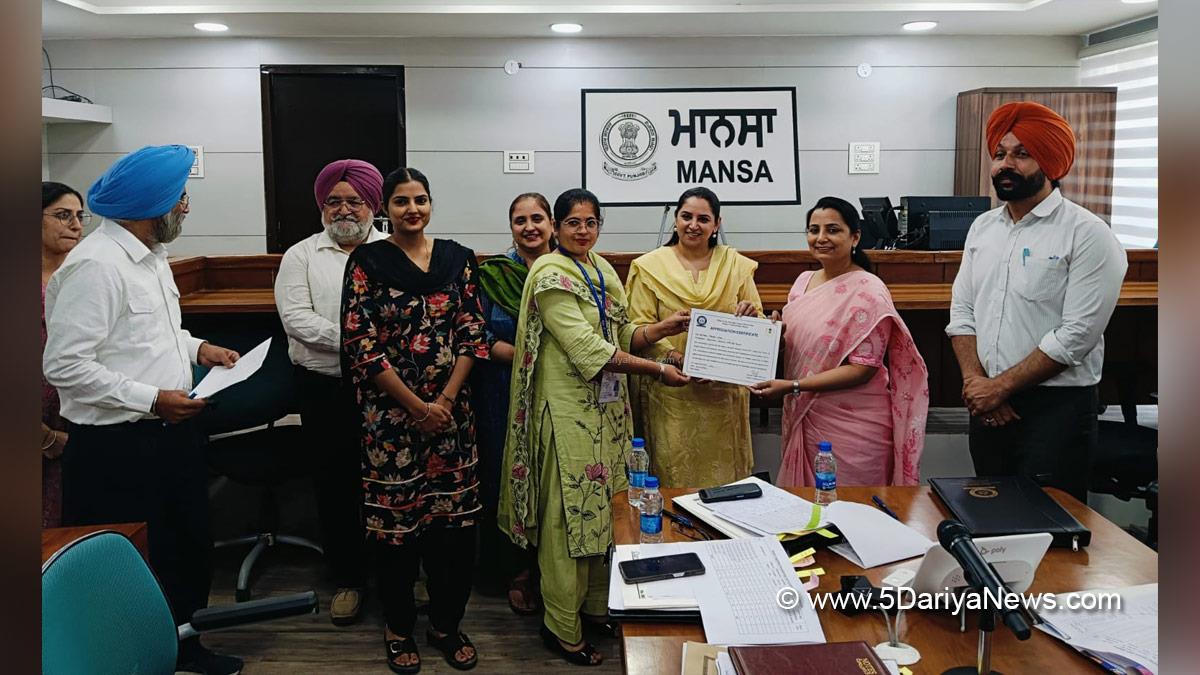 Navjot Kaur, DC Mansa, Deputy Commissioner Mansa, Mansa