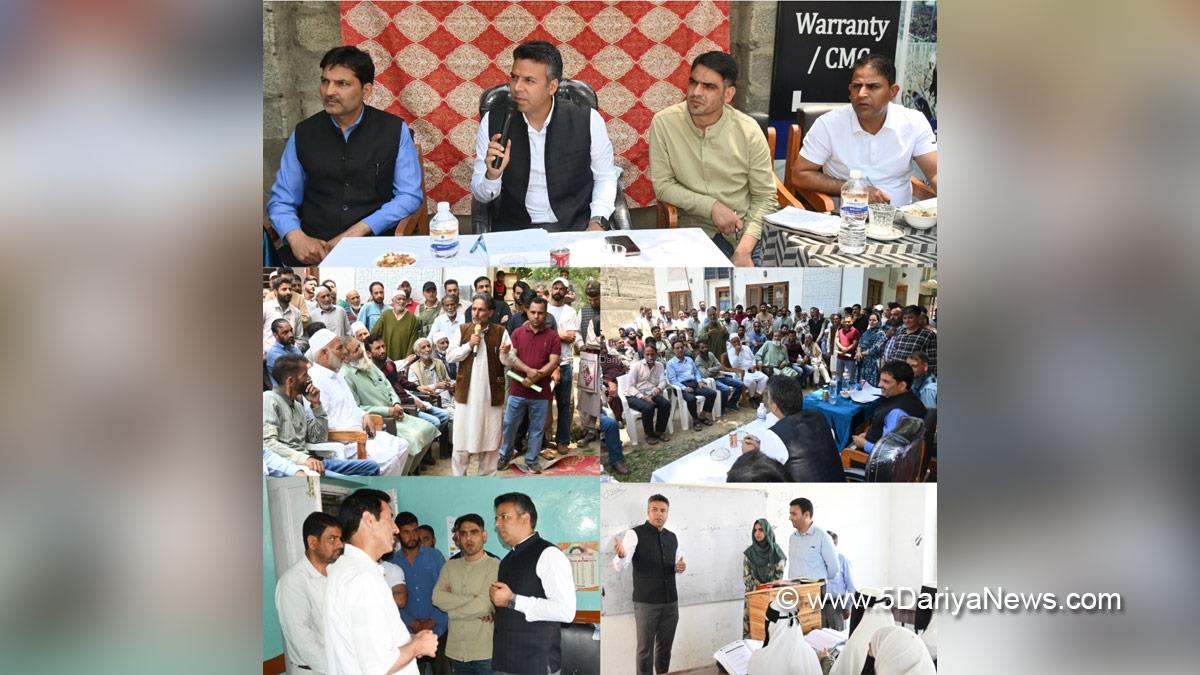 Dr Bilal Mohi Ud Din Bhat, Anantnag, DC Anantnag, Deputy Commissioner Anantnag, Block Diwas