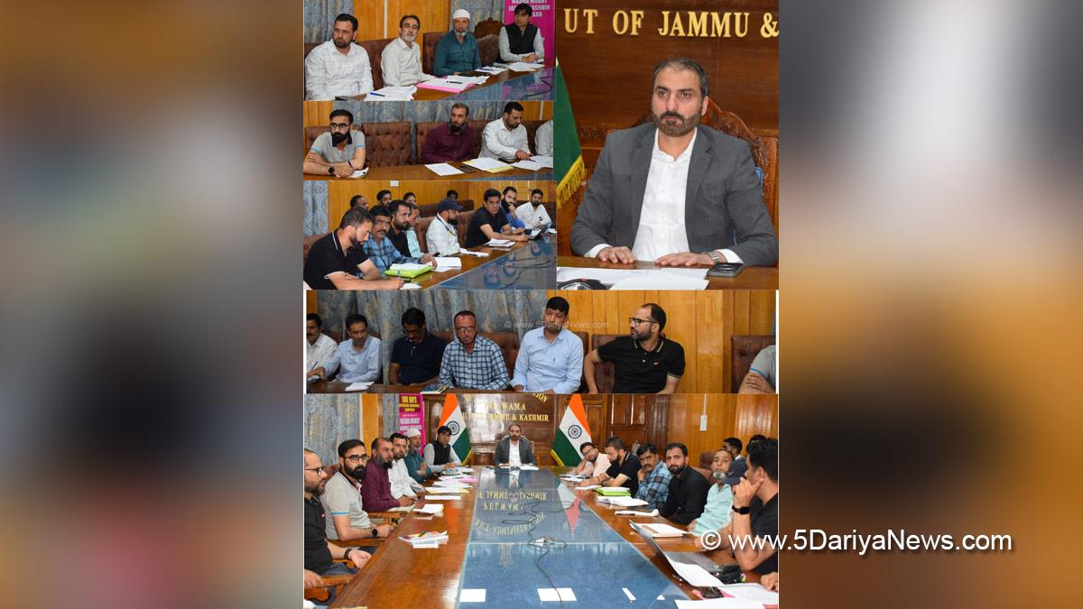 Dr Basharat Qayoom, Pulwama, Deputy Commissioner Pulwama, District Level Telecom Committee, DLTC