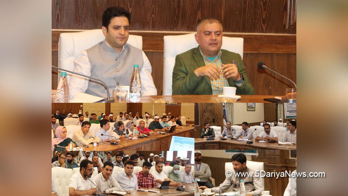 Athar Aamir Khan, Budgam, Deputy Commissioner Budgam, DC Budgam, Amit Sharma