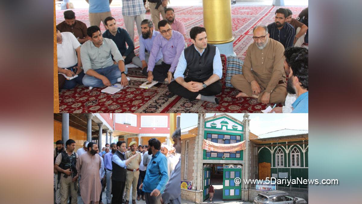 Athar Aamir Khan, Budgam, Deputy Commissioner Budgam, DC Budgam