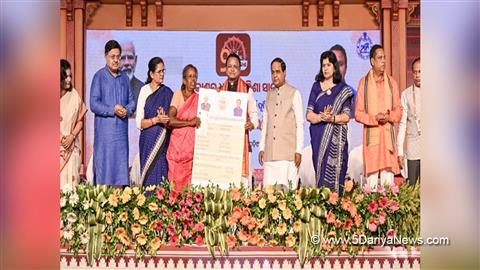 Mohan Charan Majhi, BJP Odisha, Chief Minister of Odisha, Odisha, Bhubaneswar, Mukhyamantri Annapurna Yojana