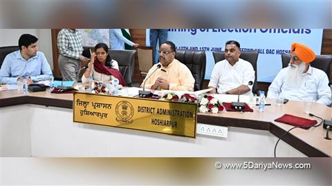 Aashika Jain, DC Hoshiarpur, Deputy Commissioner Hoshiarpur, Hoshiarpur