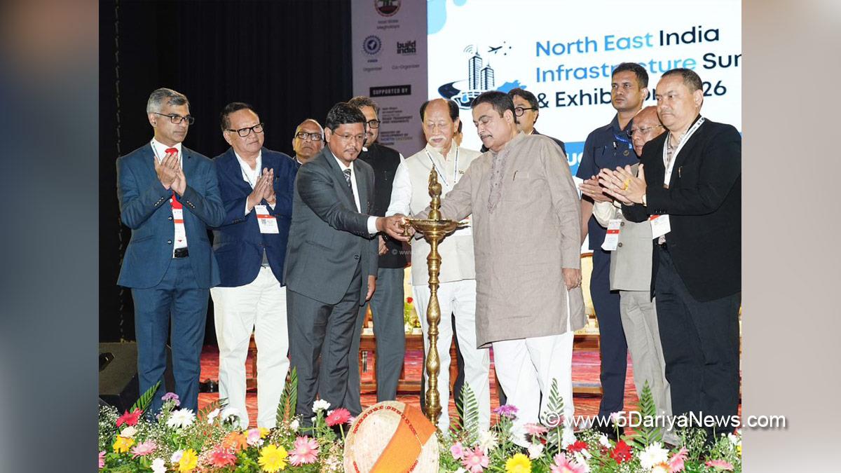 Nitin Gadkari, BJP, Bharatiya Janata Party, Conrad Kongkal Sangma, Conrad Sangma, Chief Minister of Meghalaya, Meghalaya, Neiphiu Rio, Shillong