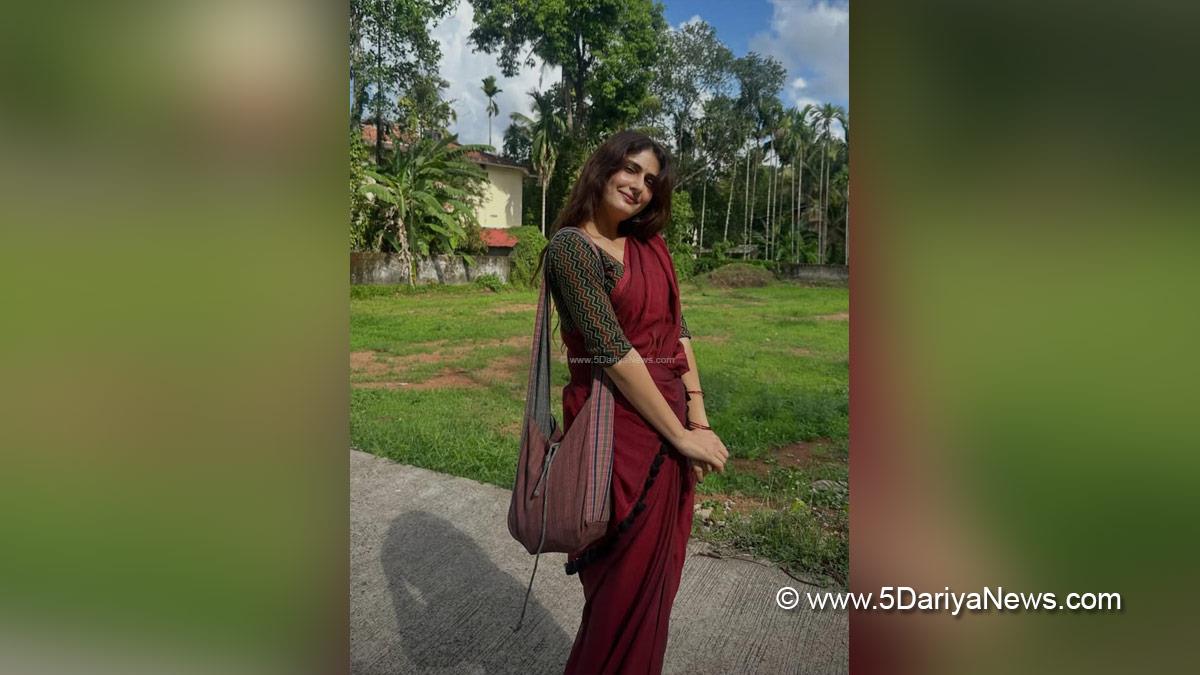 Fatima Sana Shaikh, Bollywood, Bollywood News, Latest Bollywood News, Mumbai