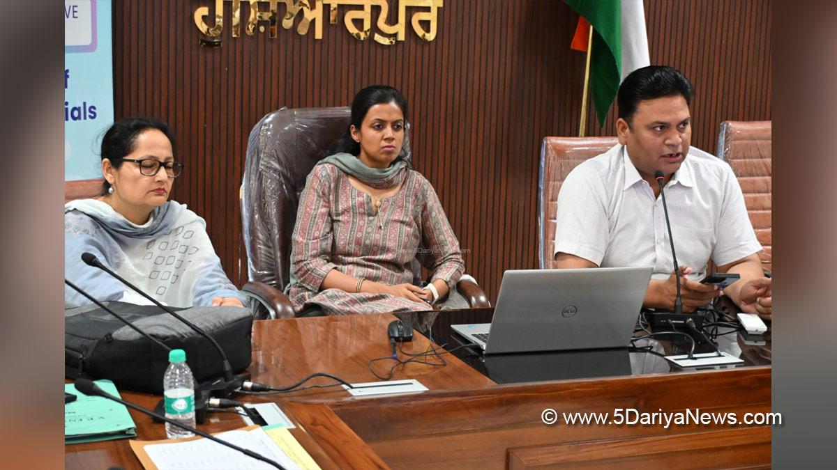 Aashika Jain, DC Hoshiarpur, Deputy Commissioner Hoshiarpur, Hoshiarpur