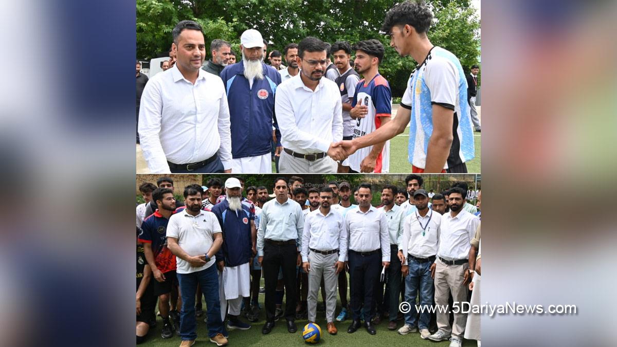 Shahzad Alam, Kulgam, Deputy Commissioner Kulgam