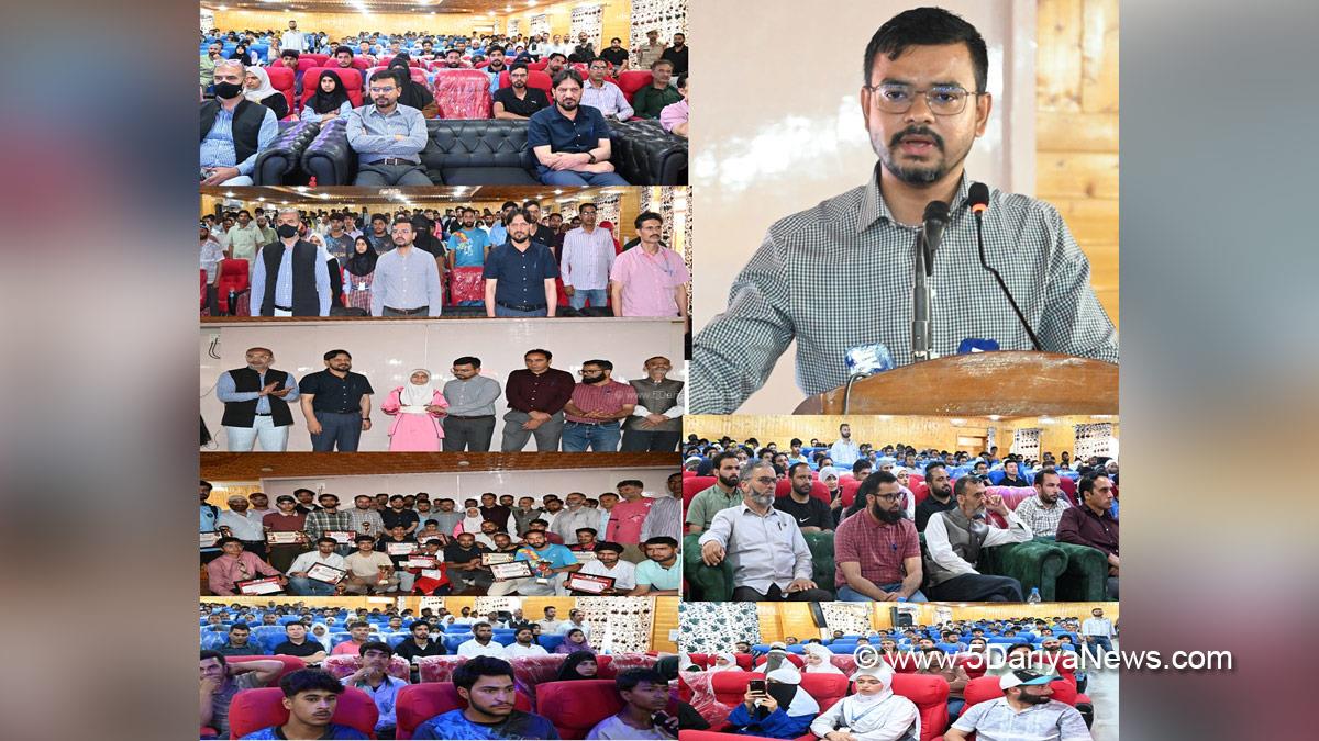 Shahzad Alam, Kulgam, Deputy Commissioner Kulgam