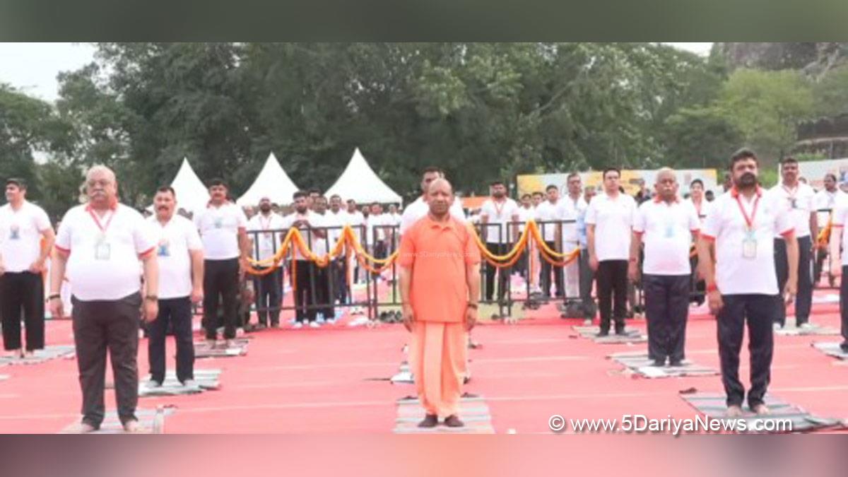Yogi Adityanath, BJP Uttar Pradesh, Chief Minister of Uttar Pradesh, Jhansi, Uttar Pradesh, International Yoga Day, 12th International Yoga Day