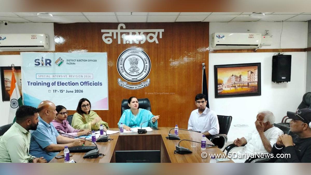 Amarpreet Kaur Sandhu, DC Fazilka, Fazilka, Deputy Commissioner Fazilka