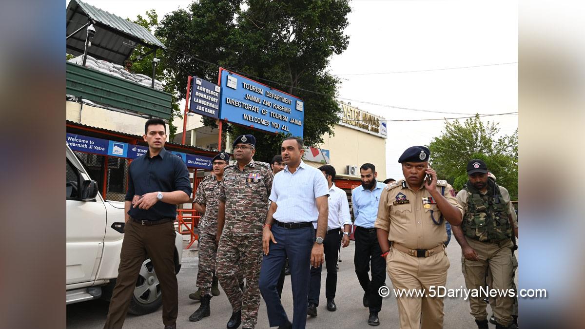 Ramesh Kumar, DDC Jammu, Divisional Commissioner Jammu, Rakesh Minhas, Dr Rakesh Minhas, DC Jammu, Jammu, Deputy Commissioner Jammu, Bhim Sen Tuti, Shri Amarnath Ji Yatra 2026, SANJY 2026, Bhagwati Nagar Yatri Niwas