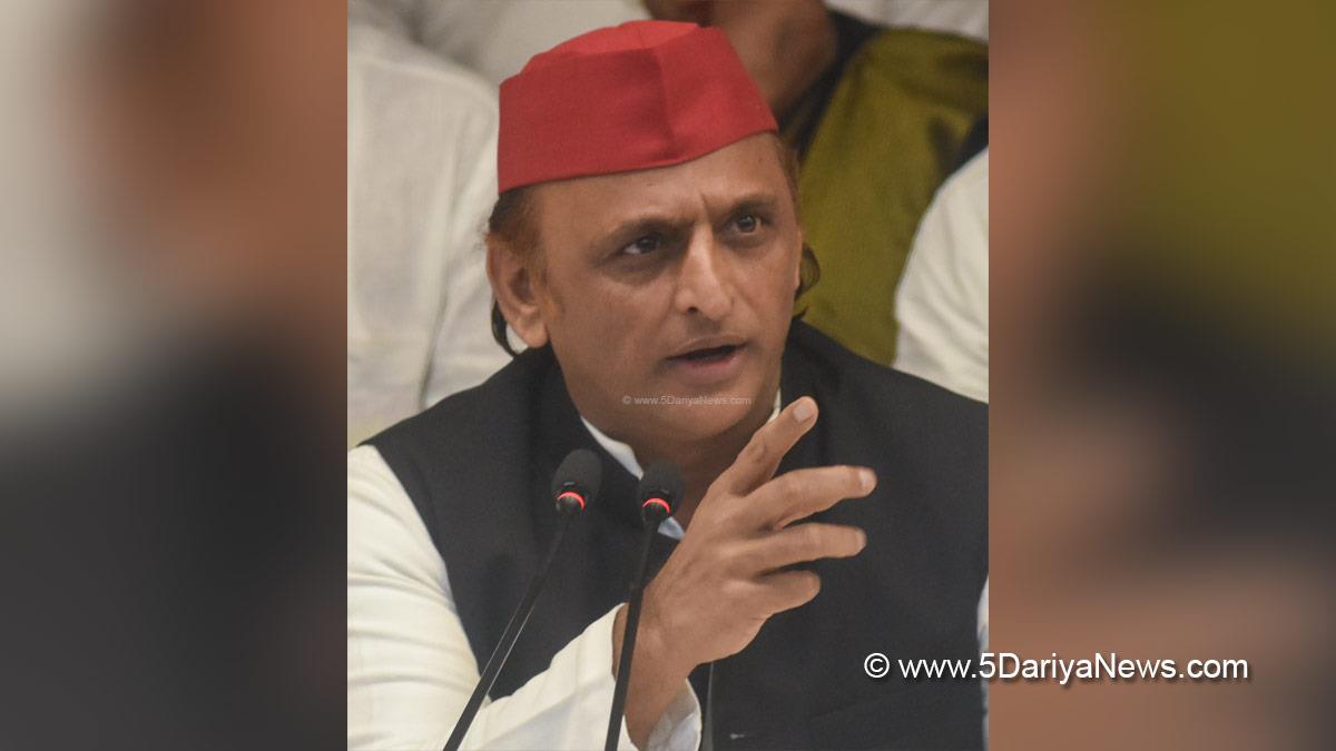 Akhilesh Yadav, Samajwadi Party, New Delhi