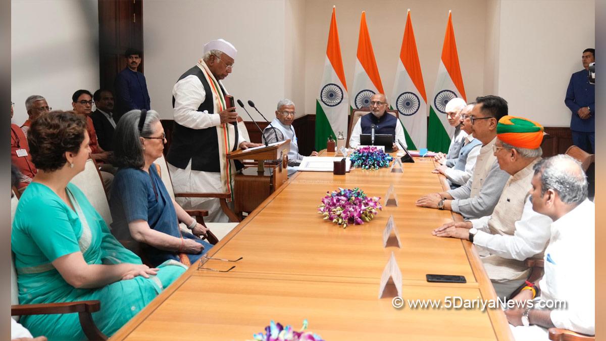 Mallikarjun Kharge, Indian National Congress, Congress, Sonia Gandhi, New Delhi
