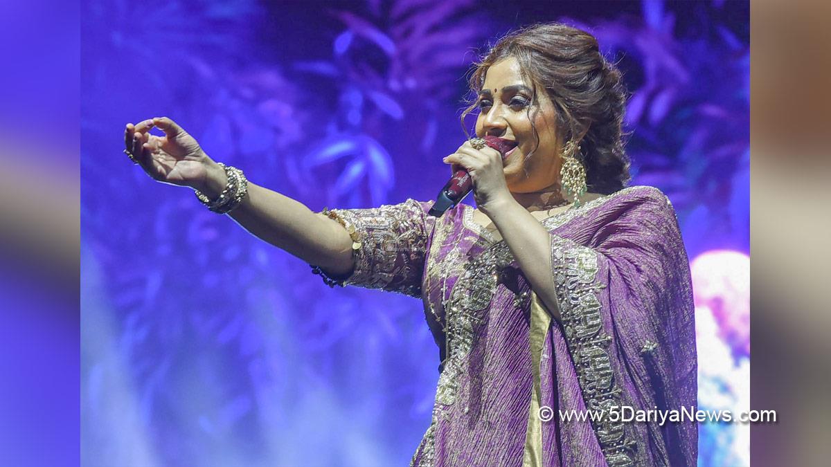 Shreya Ghoshal, Music, Singer, Unstoppable Tour, Mumbai