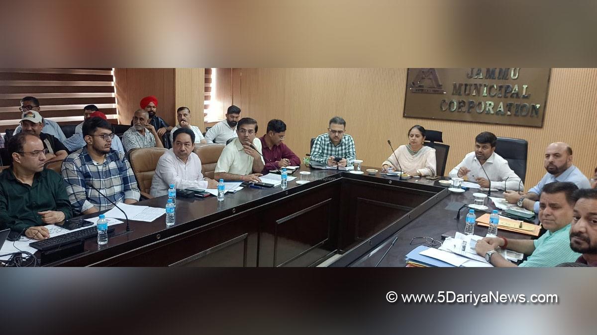 Dr Devansh Yadav, Commissioner JMC, Jammu Municipal Corporation, JMC, Jammu, Mandeep Kaur, Commissioner Secretary HUDD